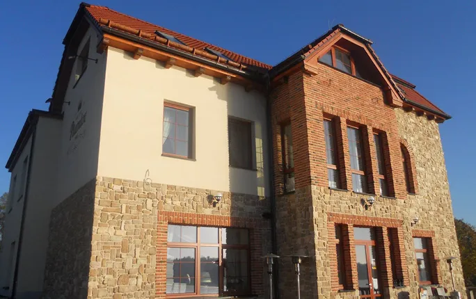 Valbová střecha arkýře / rizalitu